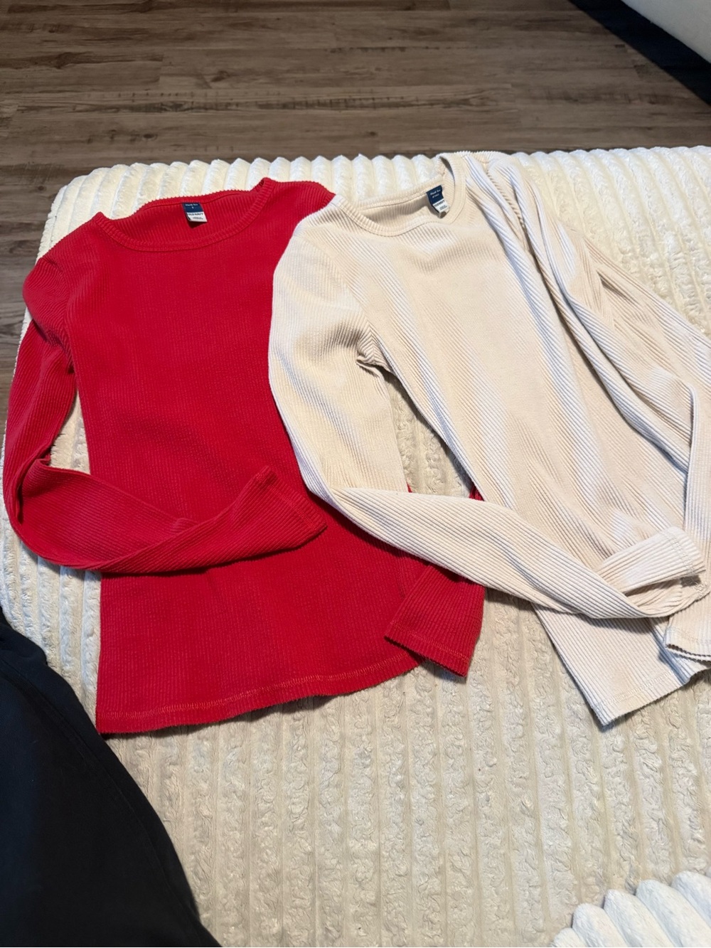 Old Navy Ribbed Crewneck Sweaters - Red & Cream